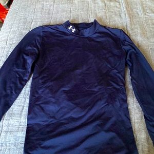 Boys Under Armour Cold Gear shirt